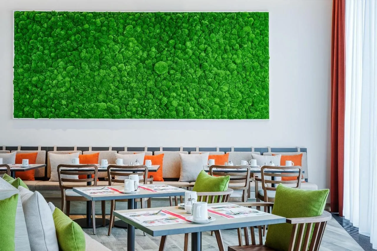 Intercityhotel Hannover Hauptbahnhof-Ost 4*,  Tyskland